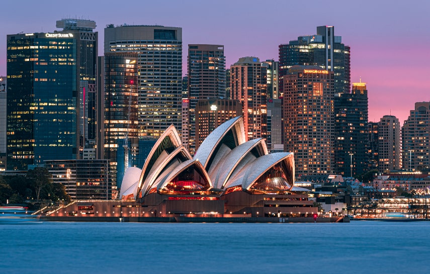 Discover Australia: The Land Down Under